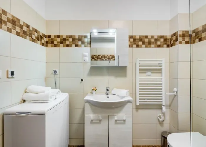 Homey New Great Area Apartamento