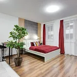 Апартаменты Homey New Great Area Будапешт