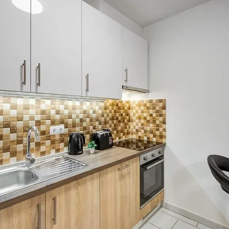 Διαμέρισμα Homey New Great Area *